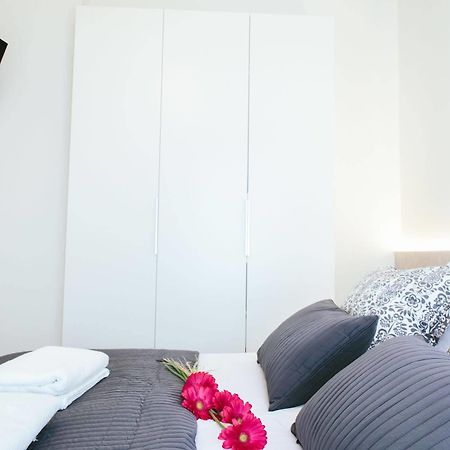 The Lucky Flats - Poeta Quintana Apartment Аликанте Екстериор снимка