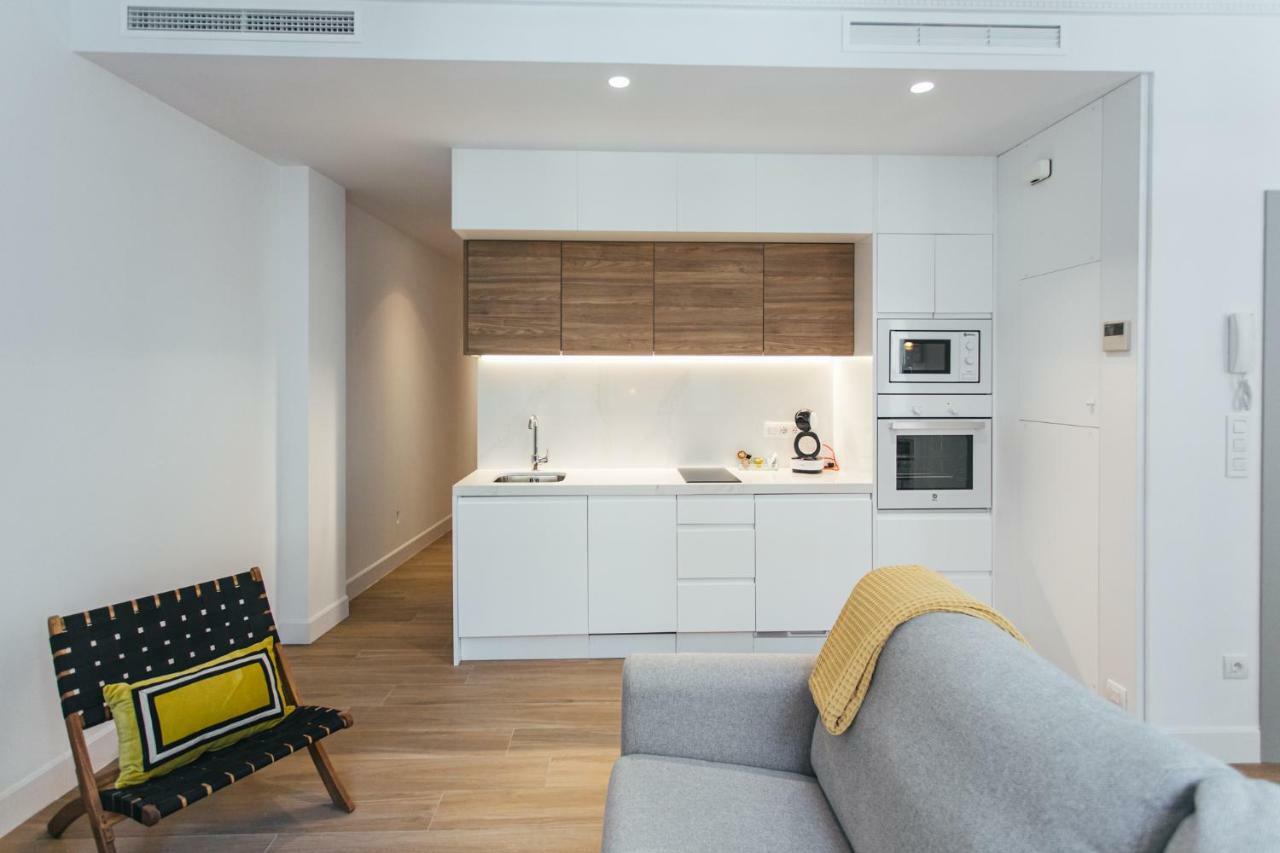 The Lucky Flats - Poeta Quintana Apartment Аликанте Екстериор снимка
